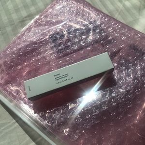 *BRAND NEW* Glossier Lidstar in moon